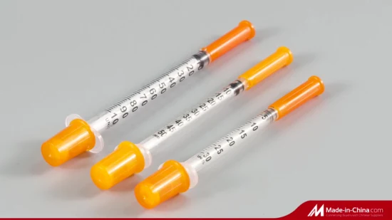 Seringa de insulina médica descartável estéril com agulha ultrafina fixa U
