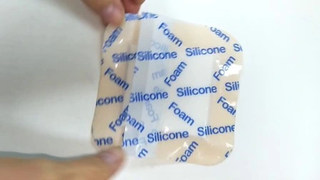 Molho adesivo de silicone com borda de espuma de silicone hidrofílica estéril azul impermeável e absorvente